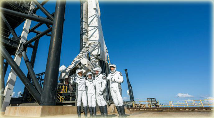 SpaceX Launches 4 Amateurs on private Earth-Circling Trip..